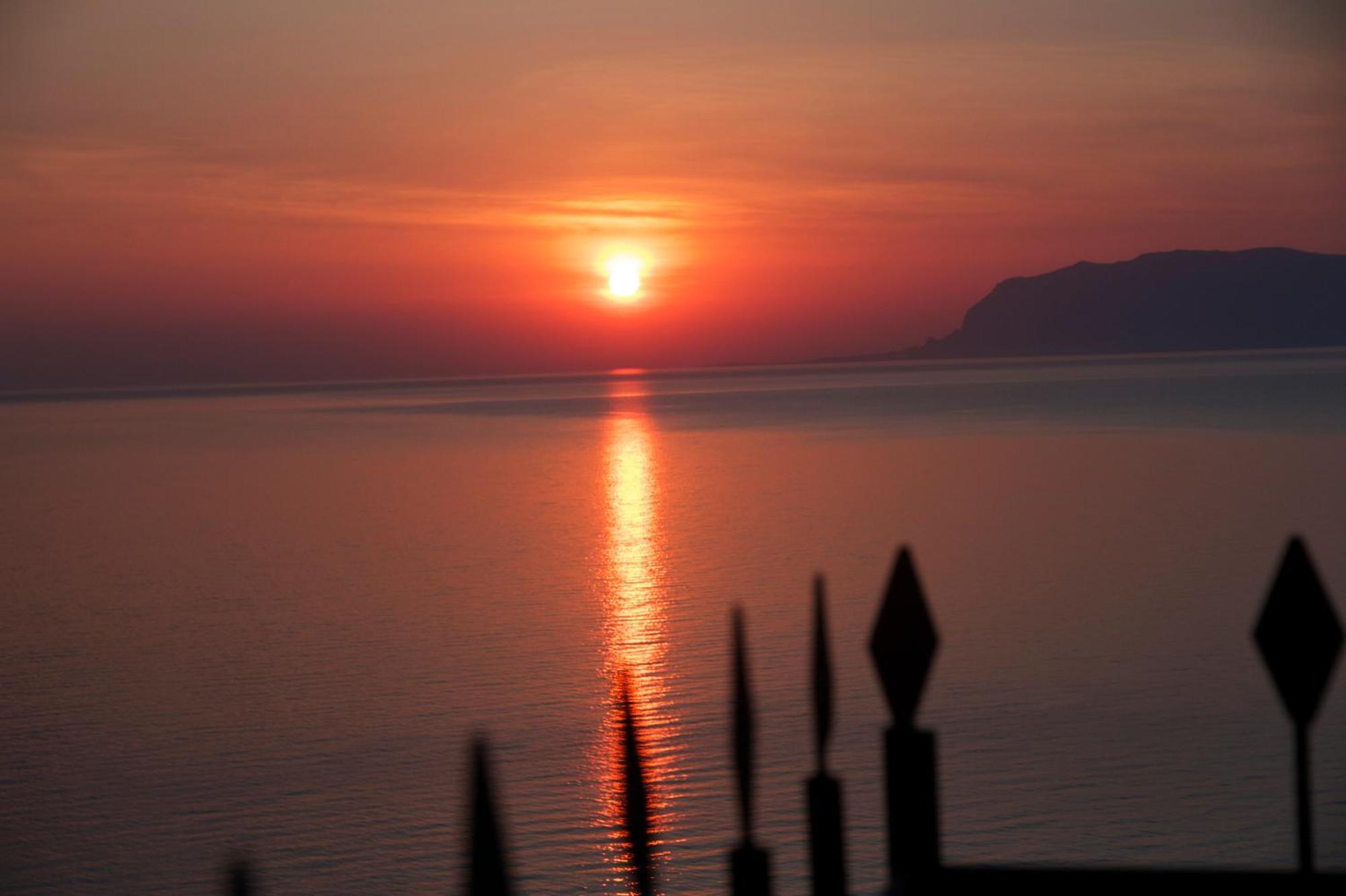 Torre Di Scopello Apartment Скопело Екстериор снимка